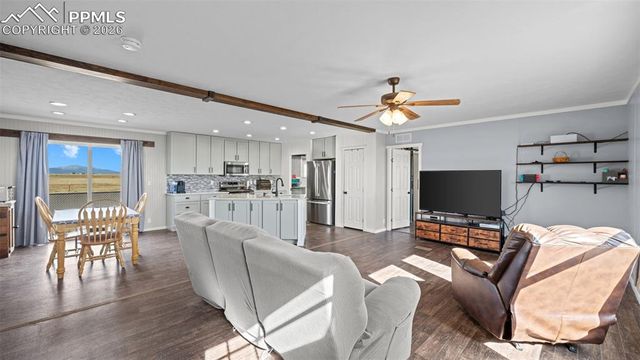810 Awesome View, Yoder, CO 80864