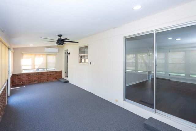 4044 S Broadway Avenue, Springfield, MO 65807