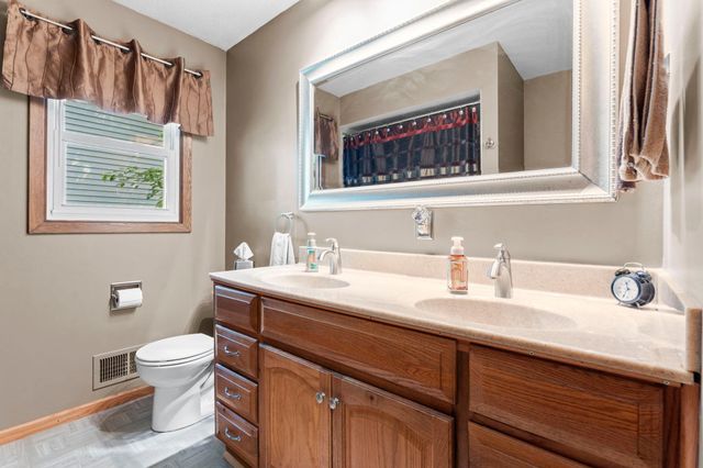 7989 Eastwood Road, Mounds View, MN 55112