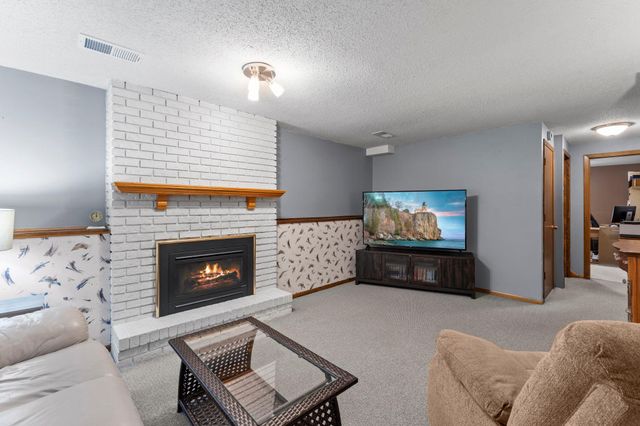7989 Eastwood Road, Mounds View, MN 55112