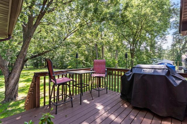 7989 Eastwood Road, Mounds View, MN 55112