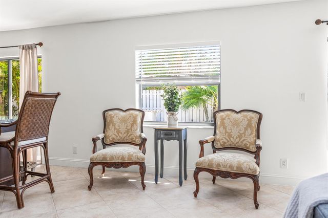 454 Prairie Rose Lane, Boca Raton, FL 33487