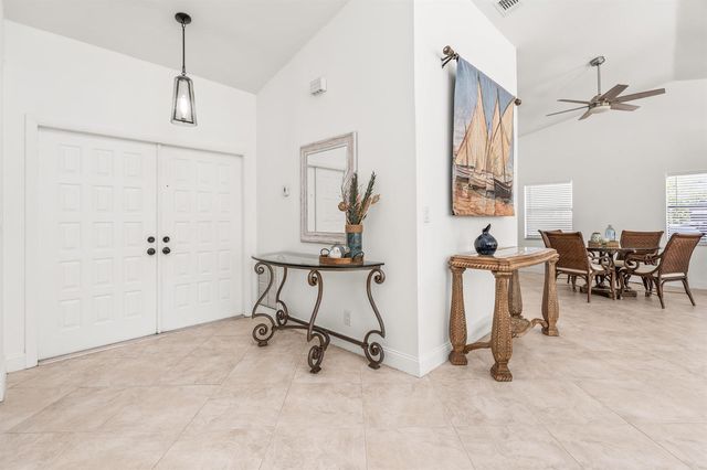 454 Prairie Rose Lane, Boca Raton, FL 33487