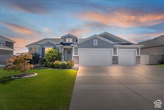 8329 S JAYSON BEND DR, West Jordan, UT 84081