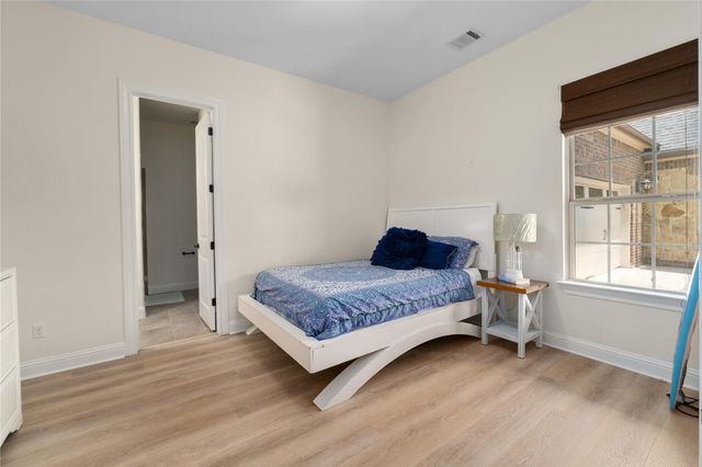 9400 STRATUS DR, Dripping Springs, TX 78620