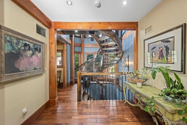 191 Nevada Avenue, Staten Island, NY 10306