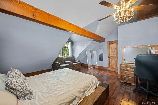 191 Nevada Avenue, Staten Island, NY 10306