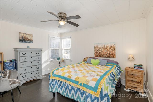 21 Walker Street Extension, Columbus, NC 28722