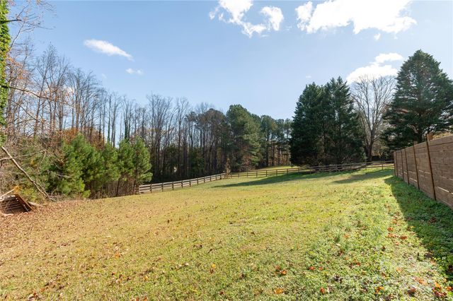 21 Walker Street Extension, Columbus, NC 28722