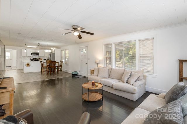 21 Walker Street Extension, Columbus, NC 28722