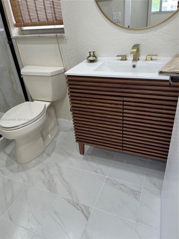 8891 Sunrise Lakes Blvd 308, Sunrise, FL 33322