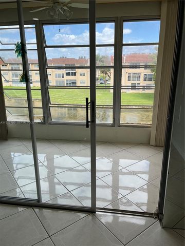 8891 Sunrise Lakes Blvd 308, Sunrise, FL 33322