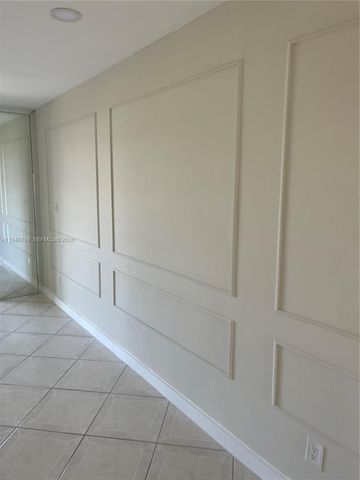 8891 Sunrise Lakes Blvd 308, Sunrise, FL 33322