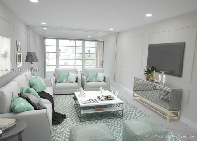 8891 Sunrise Lakes Blvd 308, Sunrise, FL 33322