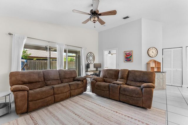 12234 Brisbane Lane, Wellington, FL 33414