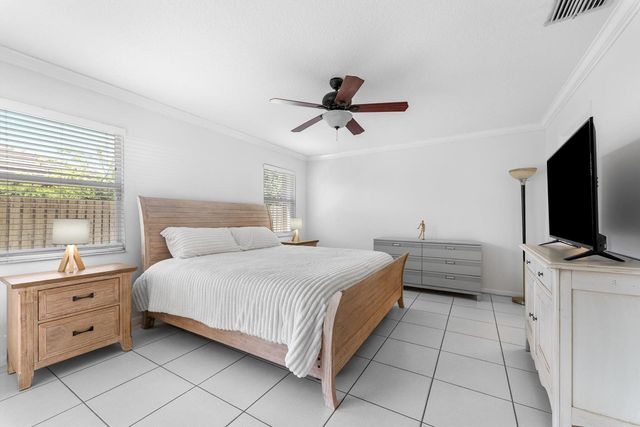 12234 Brisbane Lane, Wellington, FL 33414