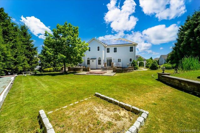 3 Stahl Way, Monroe, NY 10950