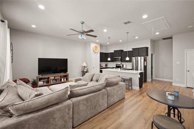 1920 Bel Air Drive, Arlington, TX 76010