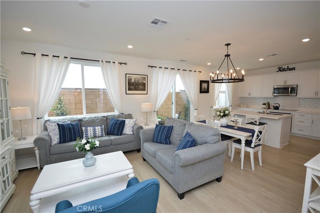 Image 12 of property listing at 31385 lolite Drive, Winchester, CA 92596