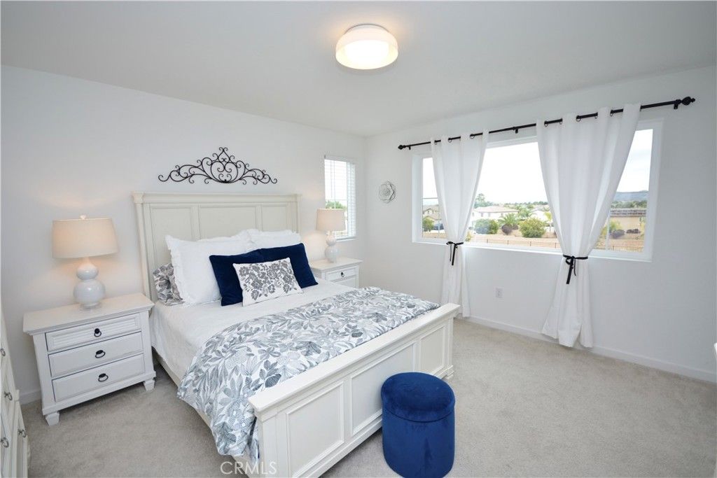 Image 17 of property listing at 31385 lolite Drive, Winchester, CA 92596