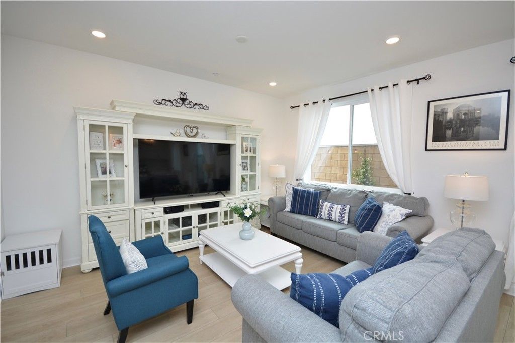 Image 2 of property listing at 31385 lolite Drive, Winchester, CA 92596