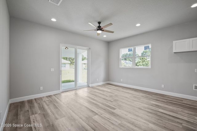 3283 Slama Avenue SE, Palm Bay, FL 32909