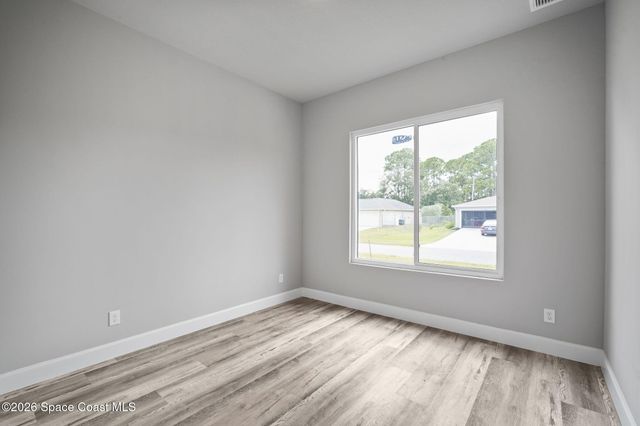 3283 Slama Avenue SE, Palm Bay, FL 32909