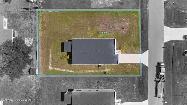 3283 Slama Avenue SE, Palm Bay, FL 32909