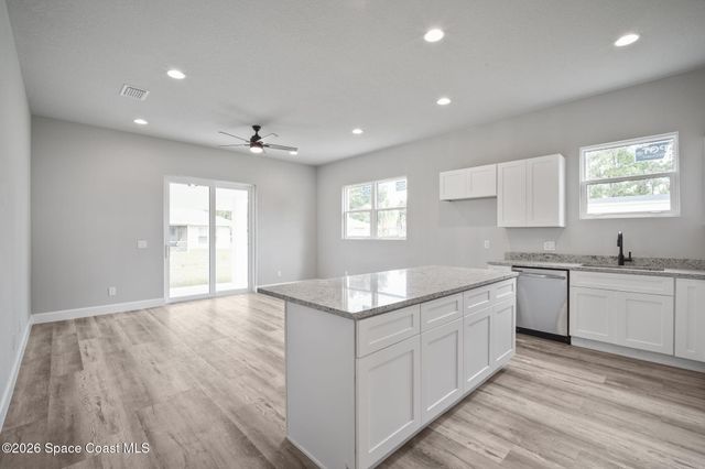 3283 Slama Avenue SE, Palm Bay, FL 32909