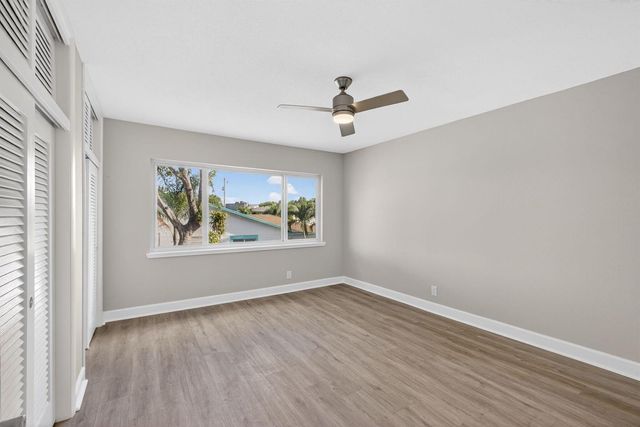 624 Southwind Circle 2, North Palm Beach, FL 33408