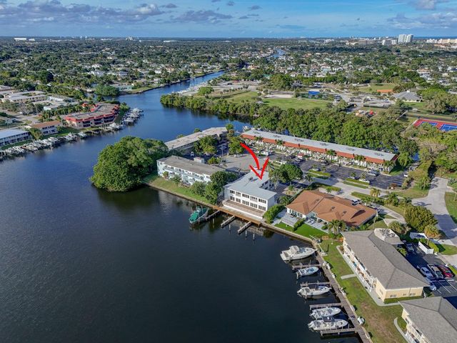 624 Southwind Circle 2, North Palm Beach, FL 33408