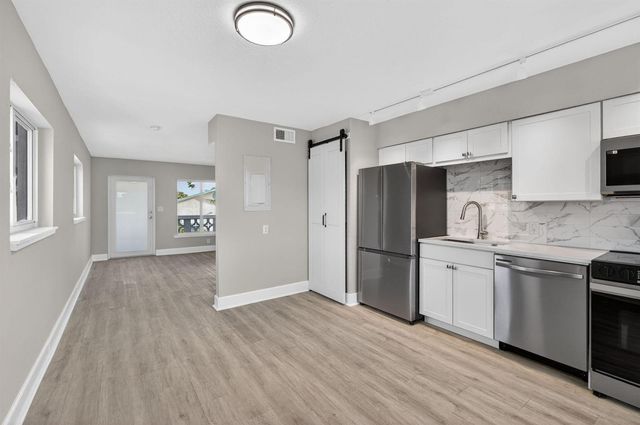 624 Southwind Circle 2, North Palm Beach, FL 33408