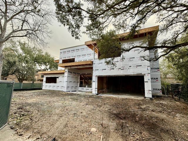 1701 Banks Street, Houston, TX 77098