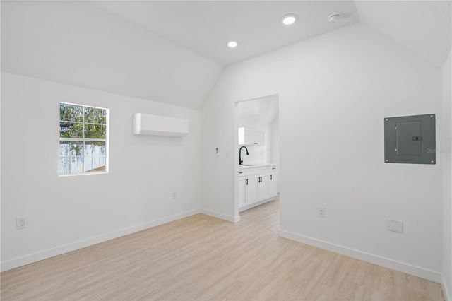 10607 FOXCREST WAY, Riverview, FL 33569