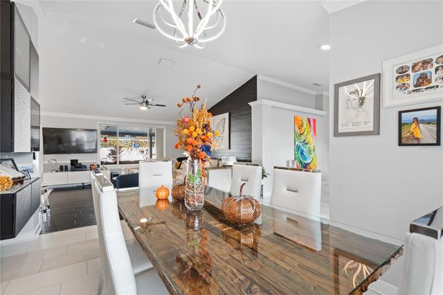 10607 FOXCREST WAY, Riverview, FL 33569