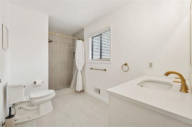 3655 WINTERS HILL Drive, Atlanta, GA 30360