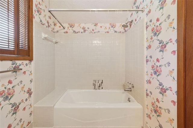3655 WINTERS HILL Drive, Atlanta, GA 30360