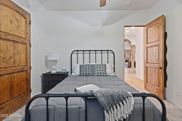 5529 W PINNACLE HILL Drive, Glendale, AZ 85310