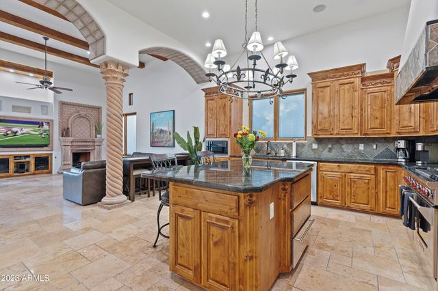 5529 W PINNACLE HILL Drive, Glendale, AZ 85310