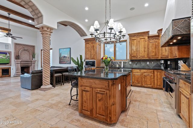 5529 W PINNACLE HILL Drive, Glendale, AZ 85310