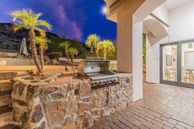5529 W PINNACLE HILL Drive, Glendale, AZ 85310