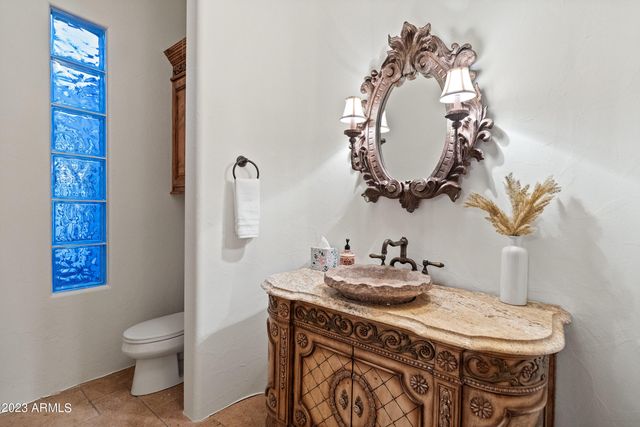 5529 W PINNACLE HILL Drive, Glendale, AZ 85310