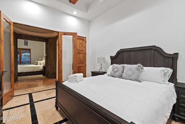 5529 W PINNACLE HILL Drive, Glendale, AZ 85310