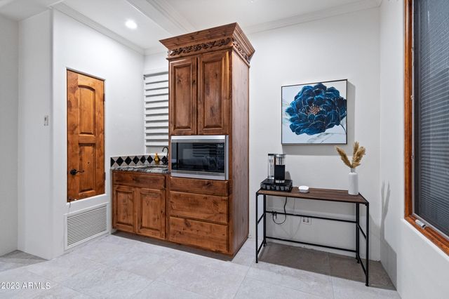 5529 W PINNACLE HILL Drive, Glendale, AZ 85310