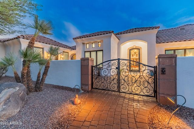 5529 W PINNACLE HILL Drive, Glendale, AZ 85310