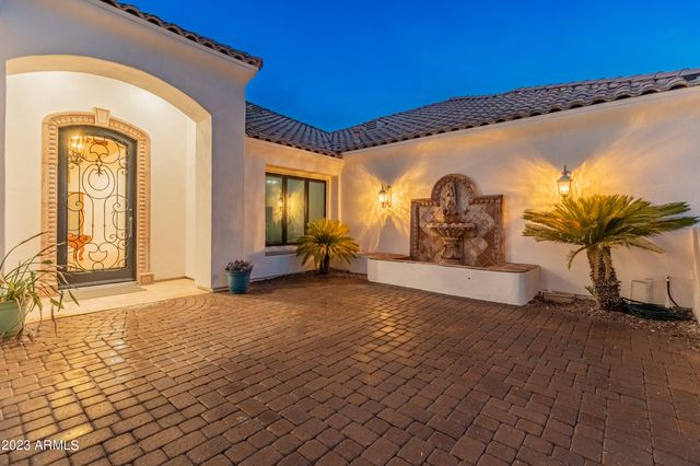 5529 W PINNACLE HILL Drive, Glendale, AZ 85310
