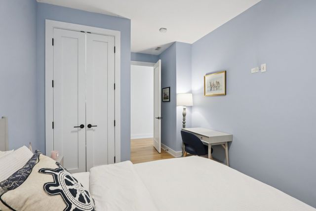 3616 W DIVERSEY Avenue 2W, Chicago, IL 60647