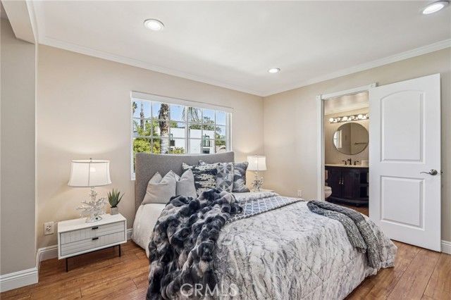 4520 Kingswell Avenue, Los Angeles, CA 90027