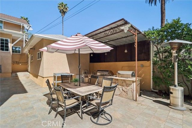 4520 Kingswell Avenue, Los Angeles, CA 90027