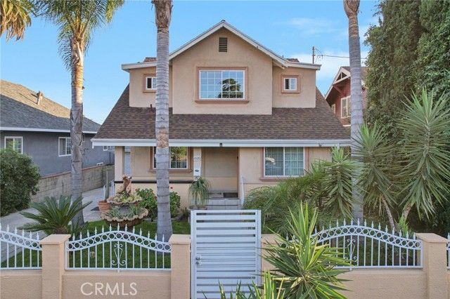 4520 Kingswell Avenue, Los Angeles, CA 90027